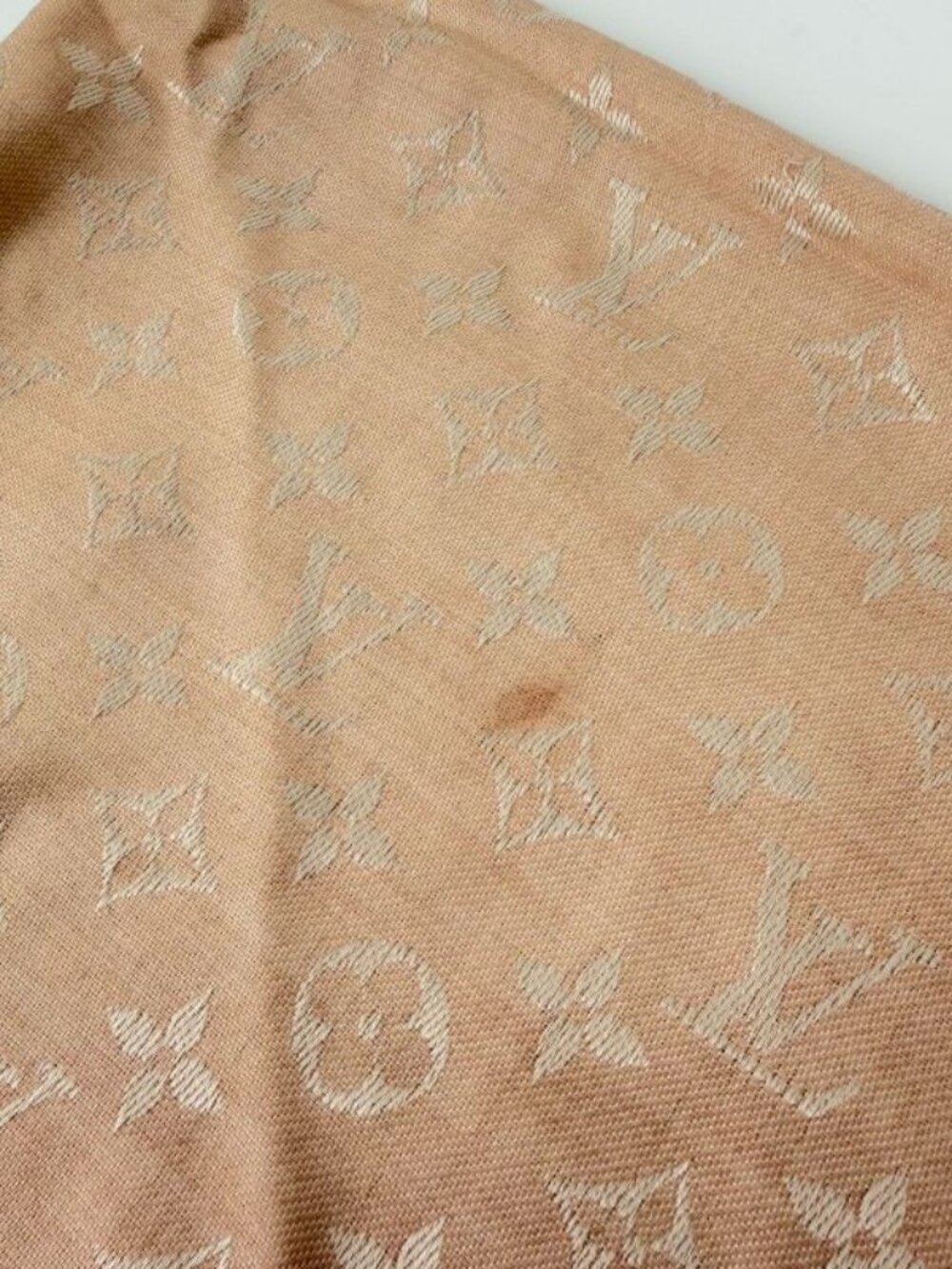 Louis Vuitton Shawl Monogram Pink Silk Wool Vintage Scarf - Picture 7 of 10